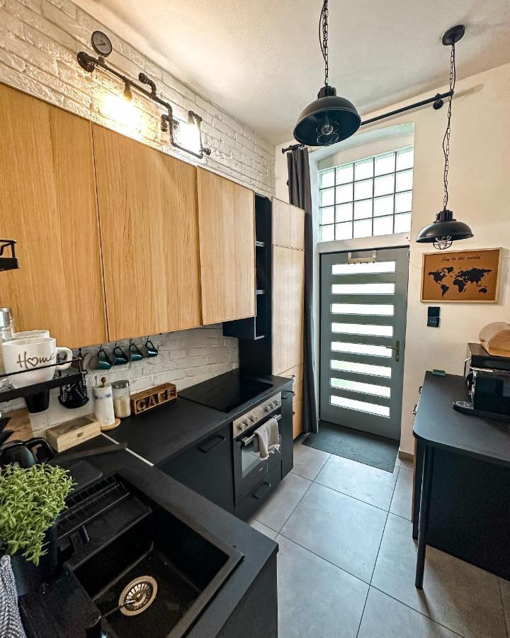 Urban Studio With Private Garden Near Andrassy Budapešť Exteriér fotografie