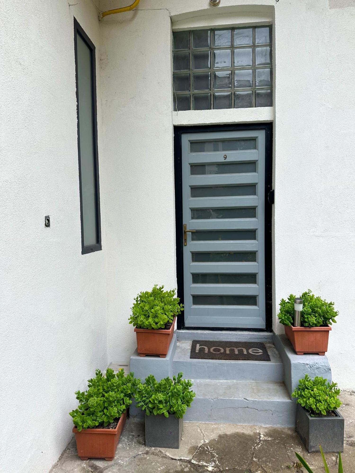 Urban Studio With Private Garden Near Andrassy Budapešť Exteriér fotografie